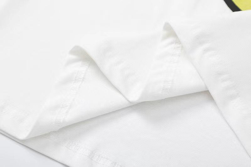 【GUCCI旗艦店】（グッチ）クラシックでスタイリッシュな半袖スウェットシャツ00626