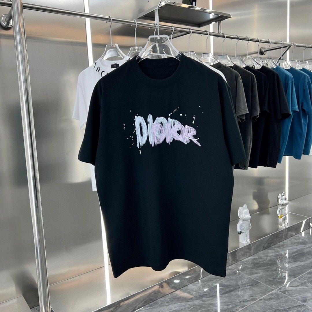 【DIOR旗艦店】（ディオール）クラシックでスタイリッシュな半袖スウェットシャツ00384