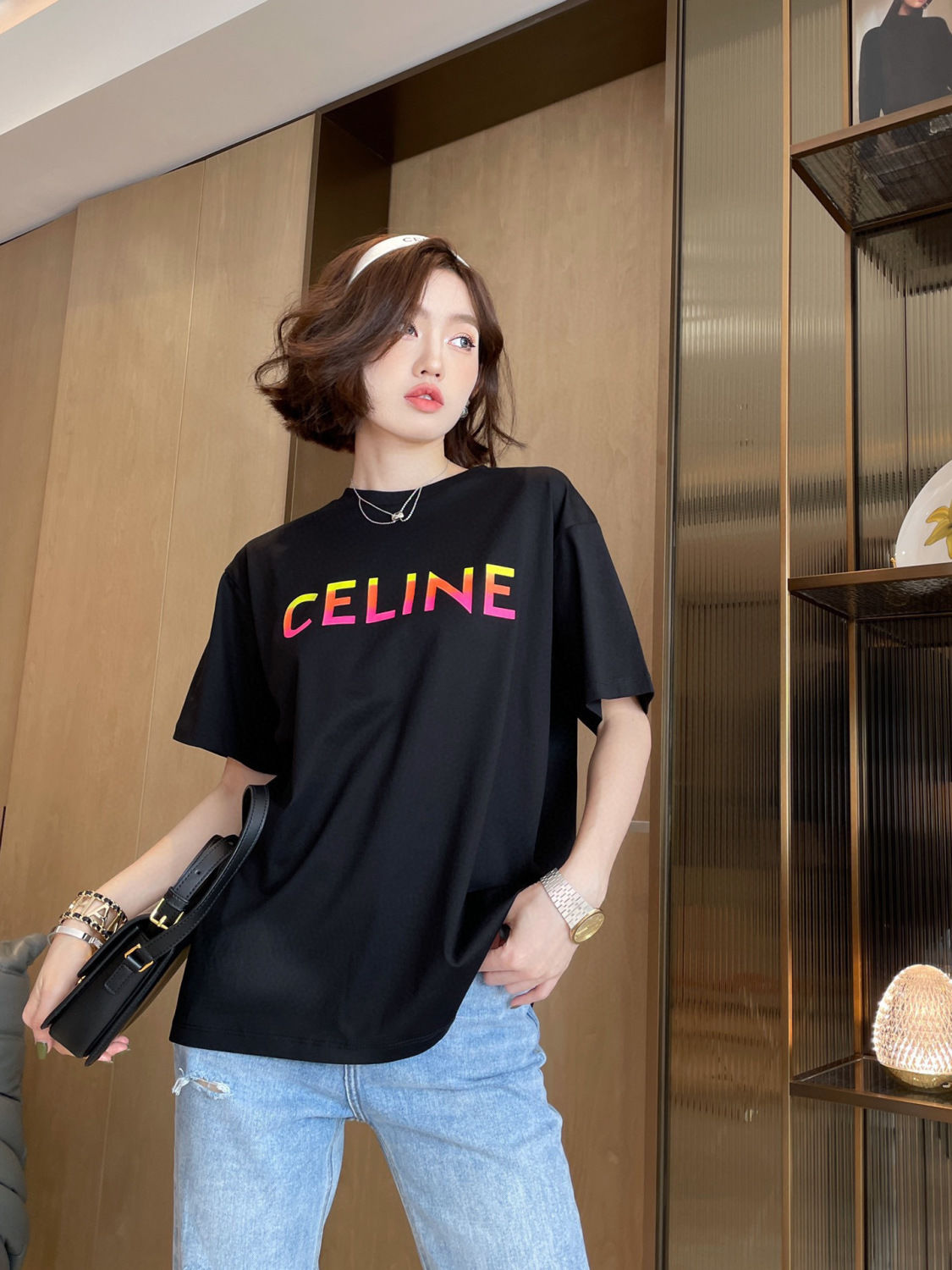 【Celine旗艦店】（セリーヌ）クラシックでスタイリッシュな半袖スウェットシャツ00208