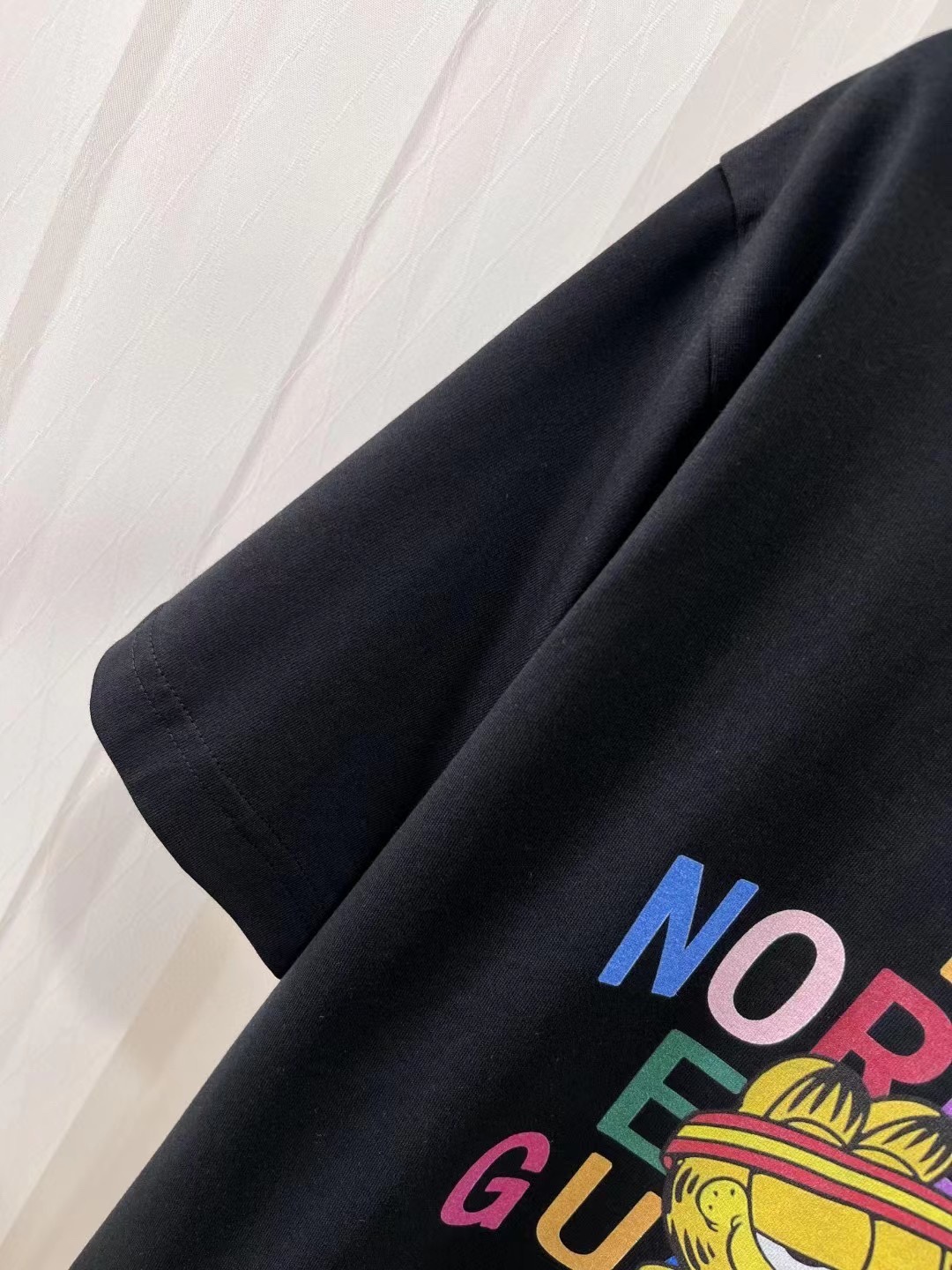 【The North Face旗艦店】（ザ・ノース・フェイス）クラシックでスタイリッシュな半袖スウェットシャツ01333