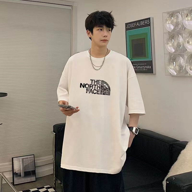 【The North Face旗艦店】（ザ・ノース・フェイス）クラシックでスタイリッシュな半袖スウェットシャツ01568