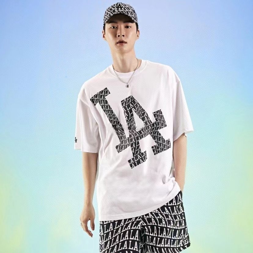 【MLB旗艦店】（エムエルビー）クラシックでスタイリッシュな半袖スウェットシャツ00664