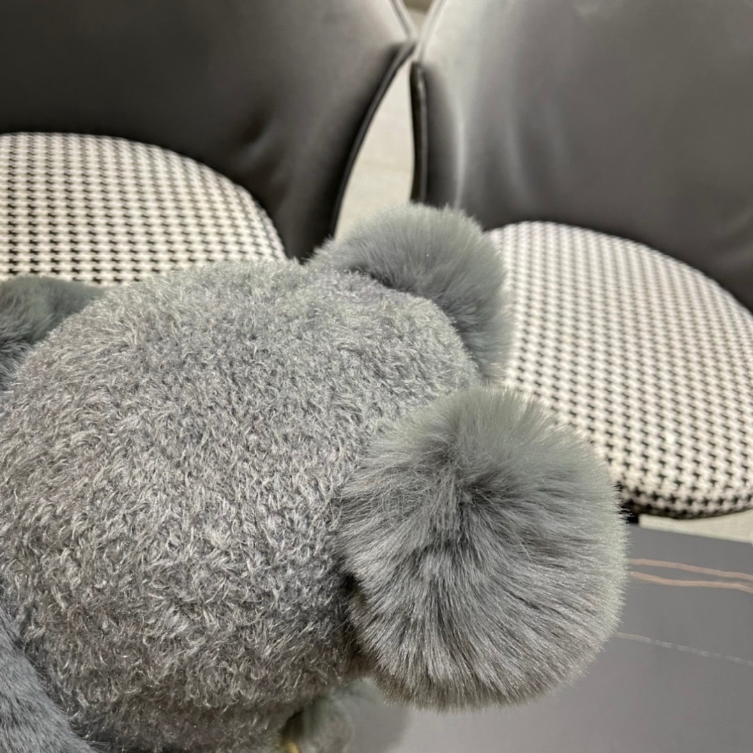 【MONCLER旗艦店】（モンクレール）時代を超えて人気のクラシックな帽子秋冬コレクション