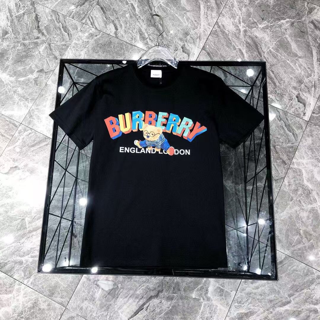 【BURBERRY旗艦店】（バーバリー）クラシックでスタイリッシュな半袖スウェットシャツ00380