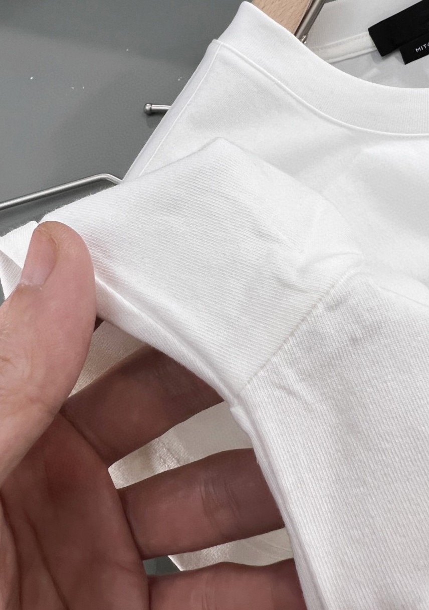 【BURBERRY旗艦店】（バーバリー）クラシックでスタイリッシュな半袖スウェットシャツ00567