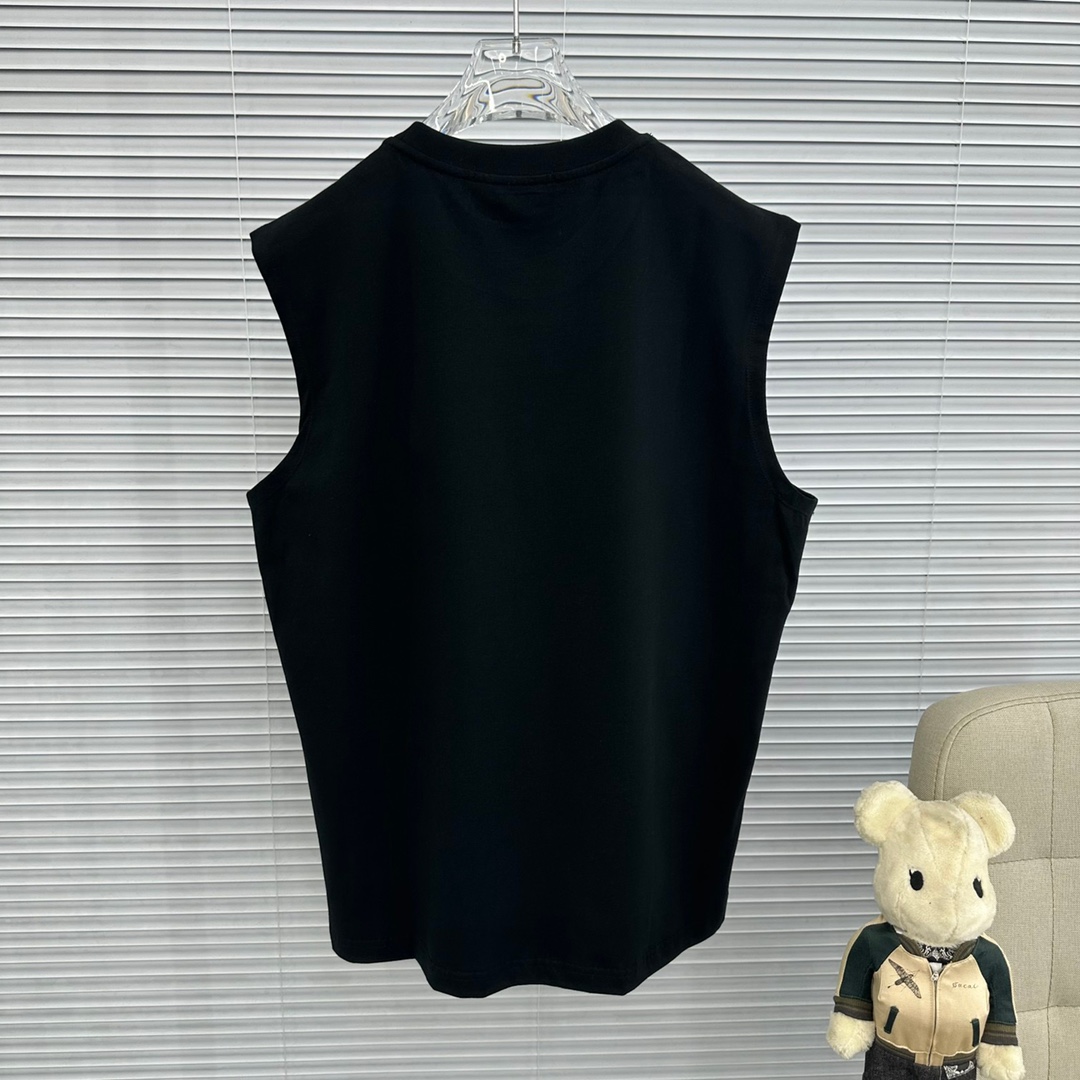 【GUCCI旗艦店】（グッチ）クラシックでスタイリッシュな半袖スウェットシャツ01563