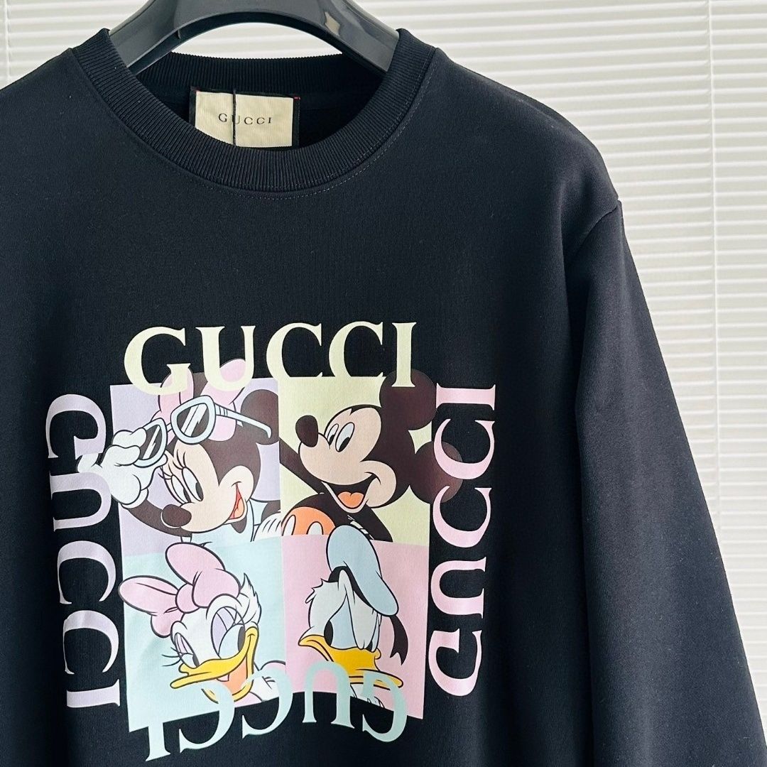 【GUCCI旗艦店】（グッチ）クラシックでスタイリッシュな長袖スウェットシャツ01880