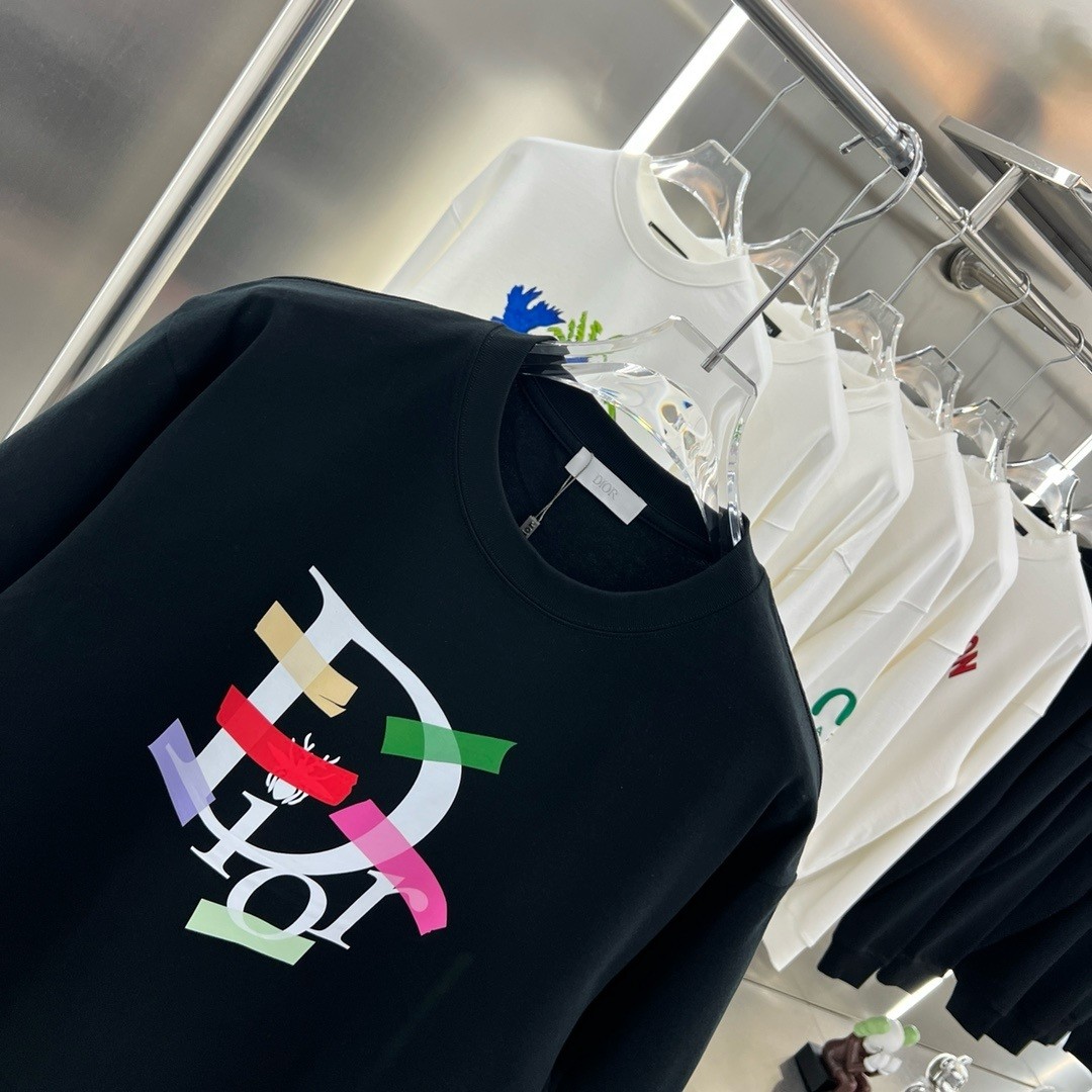 【DIOR旗艦店】（ディオール）クラシックでスタイリッシュな半袖スウェットシャツ01314