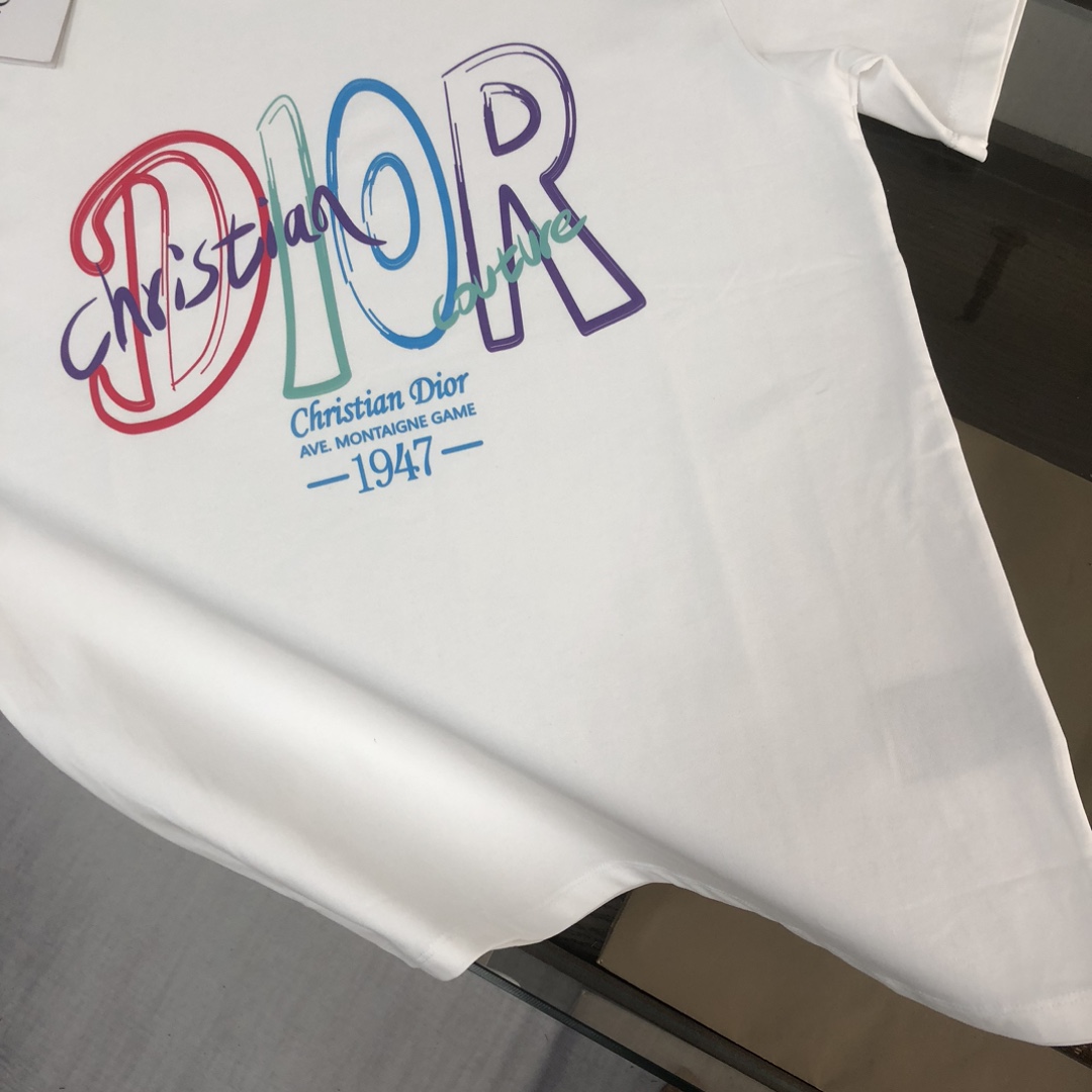 【DIOR旗艦店】（ディオール）クラシックでスタイリッシュな半袖スウェットシャツ01228