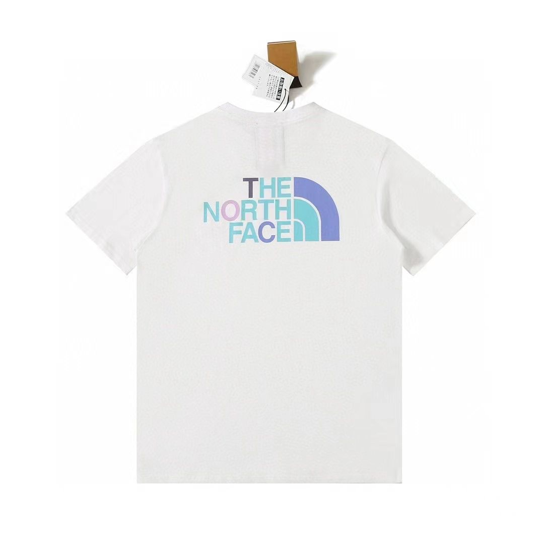 【The North Face旗艦店】（ザ・ノース・フェイス）クラシックでスタイリッシュな半袖スウェットシャツ01117