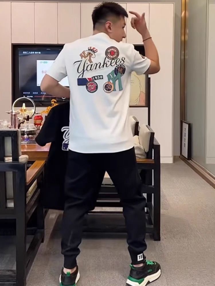 【MLB旗艦店】（エムエルビー）クラシックでスタイリッシュな半袖スウェットシャツ00661