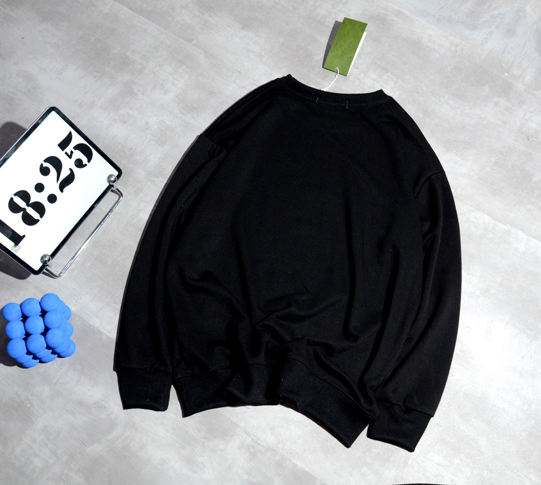 【GUCCI旗艦店】（グッチ）クラシックでスタイリッシュな長袖スウェットシャツ00603