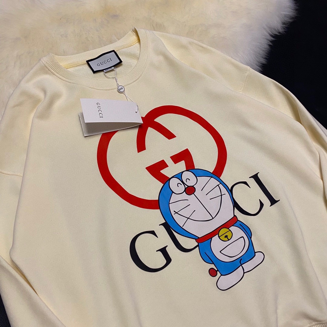 【GUCCI旗艦店】（グッチ）クラシックでスタイリッシュな長袖スウェットシャツ00624