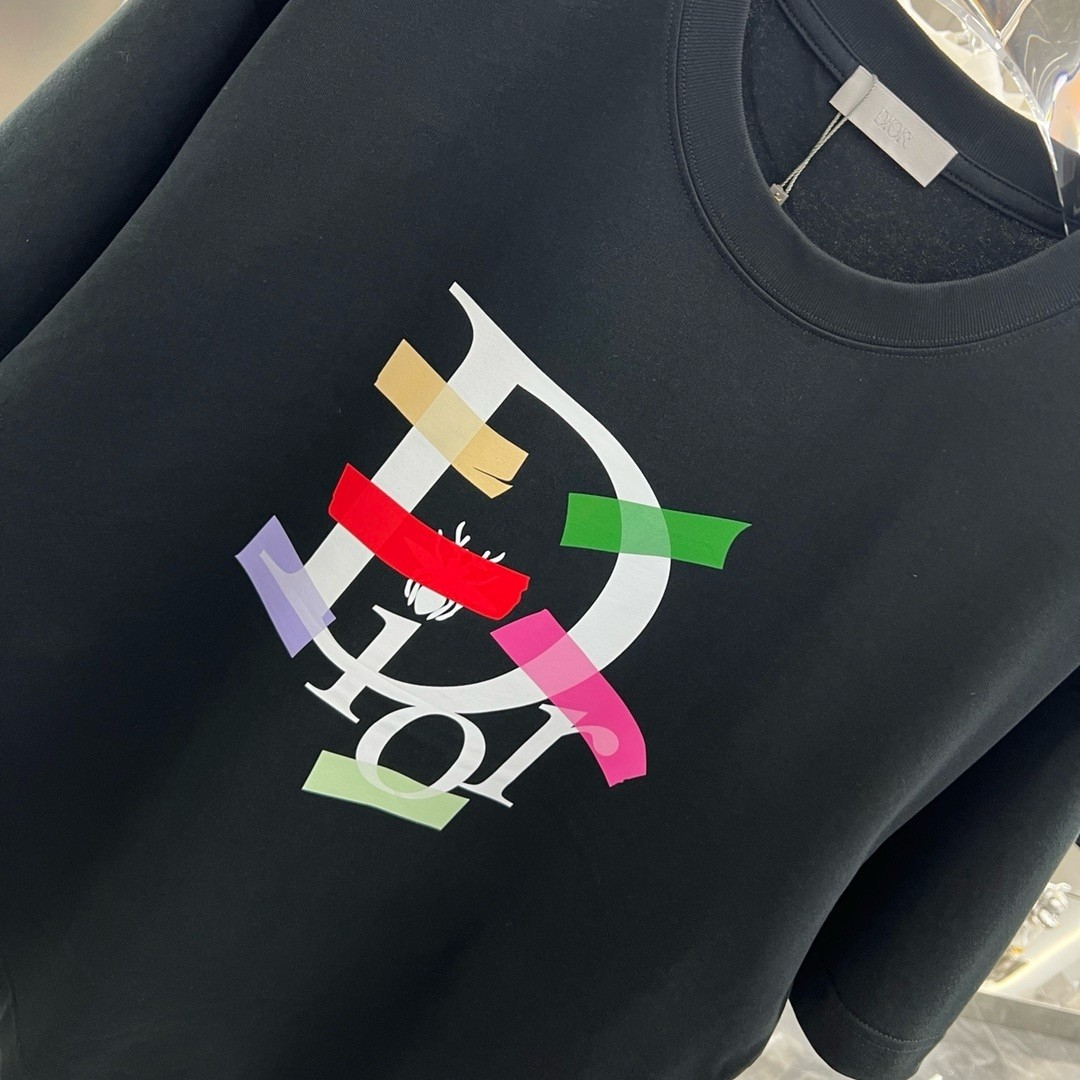 【DIOR旗艦店】（ディオール）クラシックでスタイリッシュな半袖スウェットシャツ01314