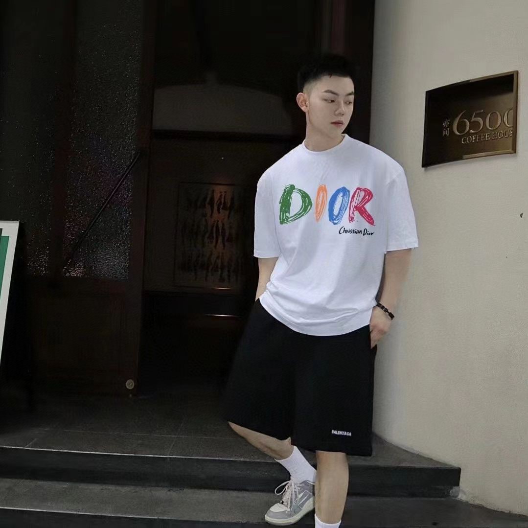 【DIOR旗艦店】（ディオール）クラシックでスタイリッシュな半袖スウェットシャツ01284