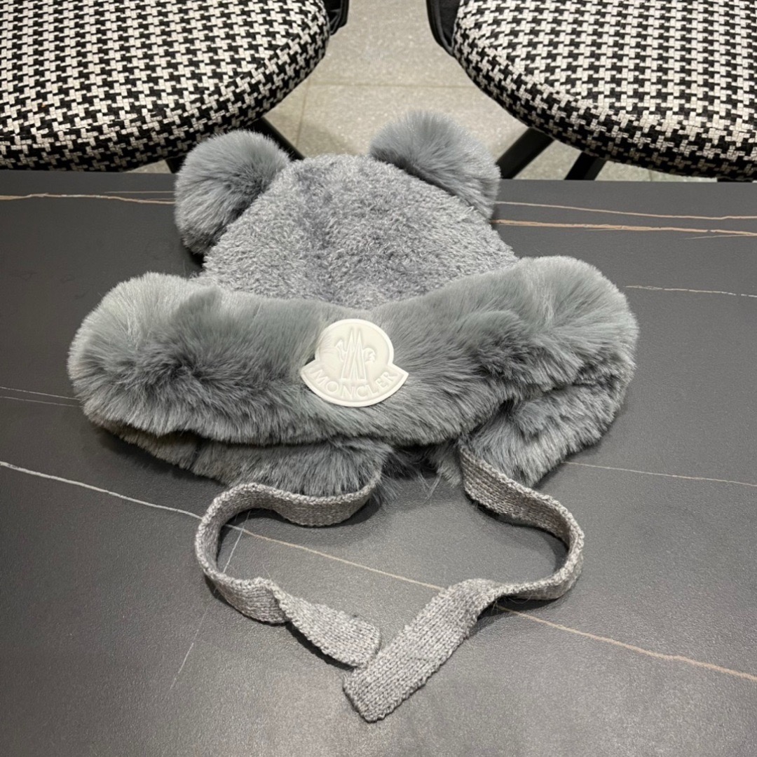 【MONCLER旗艦店】（モンクレール）時代を超えて人気のクラシックな帽子秋冬コレクション