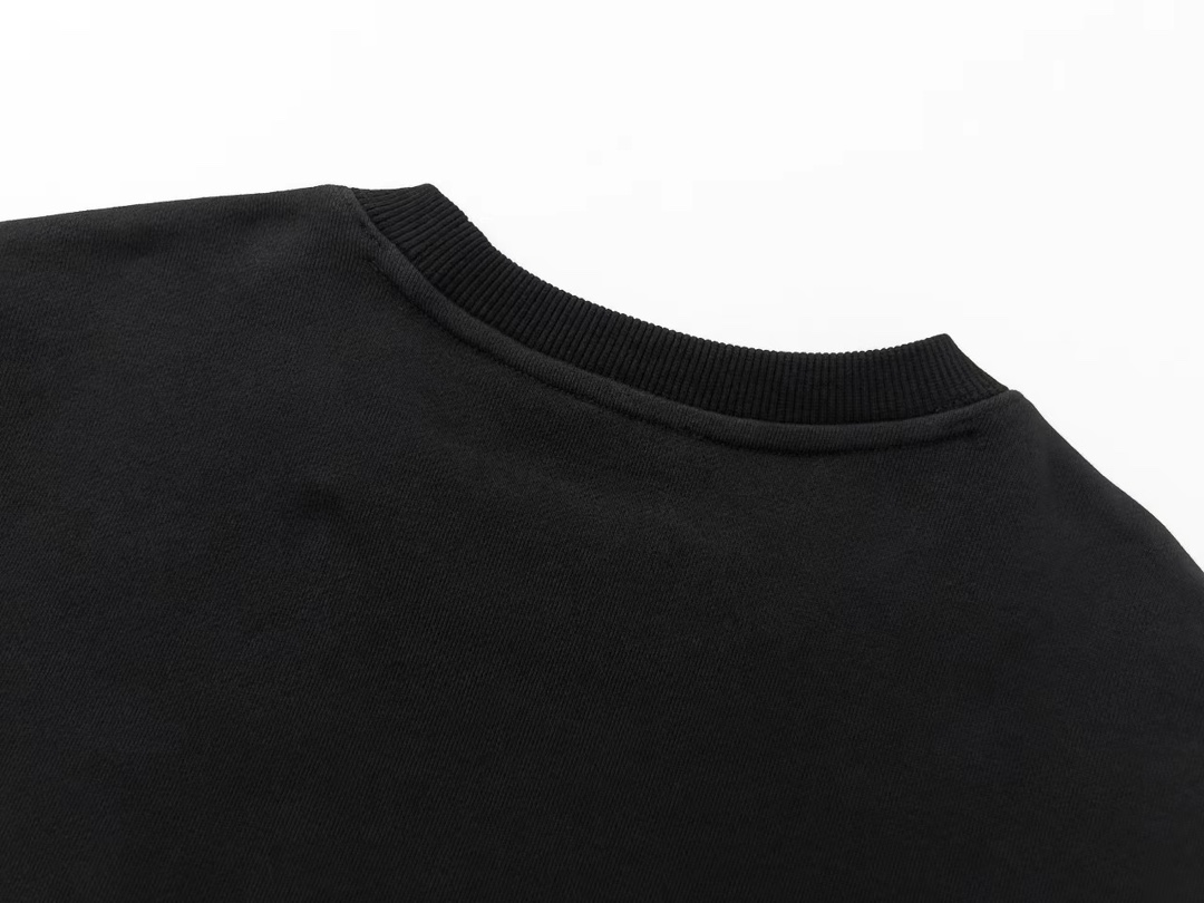 【BURBERRY旗艦店】（バーバリー）クラシックでスタイリッシュな長袖スウェットシャツ00134