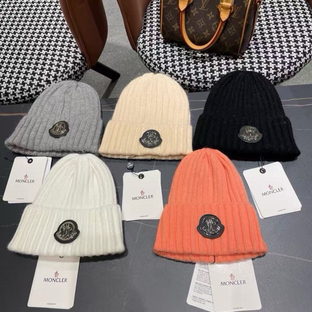 【MONCLER旗艦店】（モンクレール）時代を超えて人気のクラシックな帽子秋冬コレクション