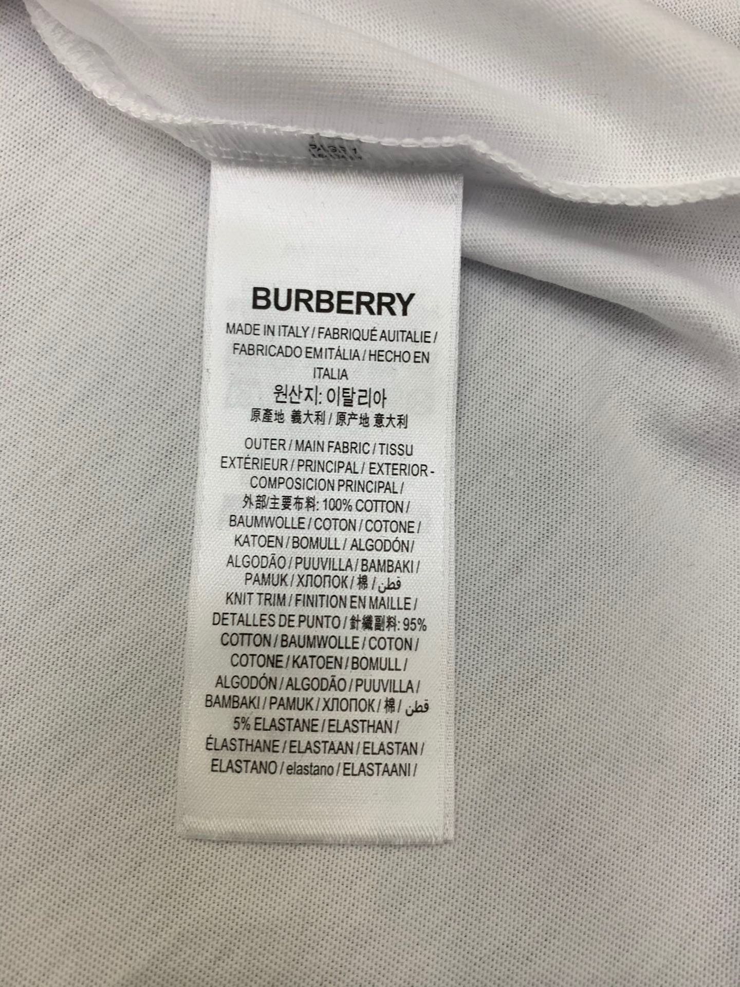【BURBERRY旗艦店】（バーバリー）クラシックでスタイリッシュな半袖スウェットシャツ00546