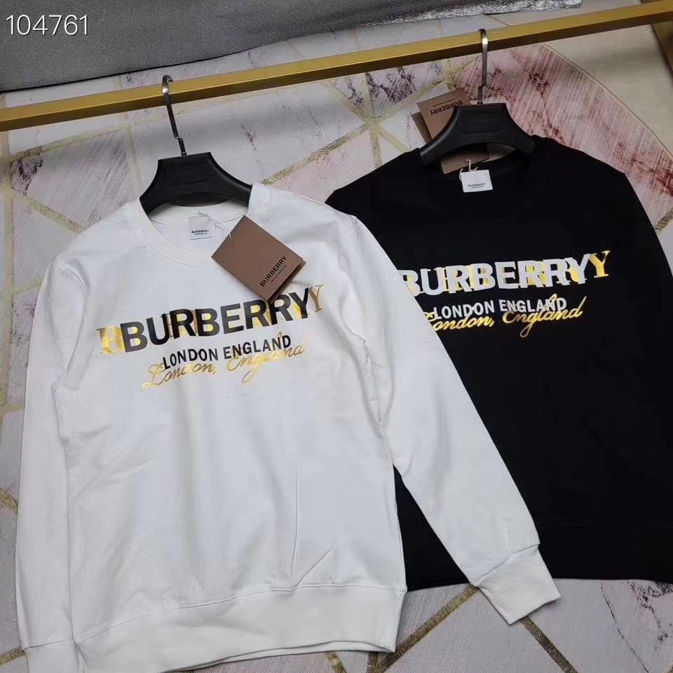 【BURBERRY旗艦店】（バーバリー）クラシックでスタイリッシュな長袖スウェットシャツ01680