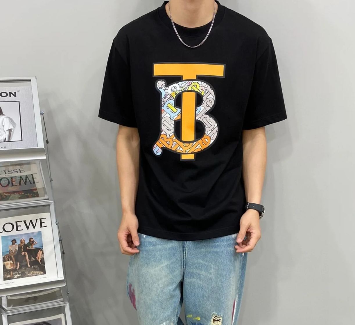 【BURBERRY旗艦店】（バーバリー）クラシックでスタイリッシュな半袖スウェットシャツ01752