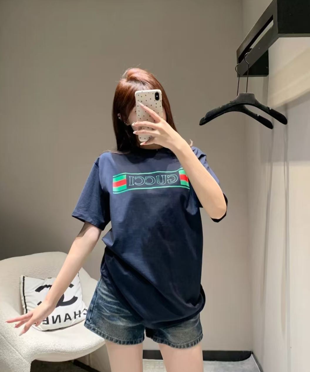 【GUCCI旗艦店】（グッチ）クラシックでスタイリッシュな半袖スウェットシャツ00459