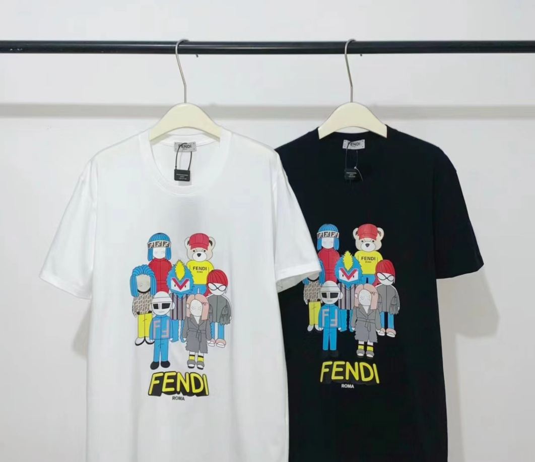 【Fendi旗艦店】（フェンディ）クラシックでスタイリッシュな半袖スウェットシャツ01606