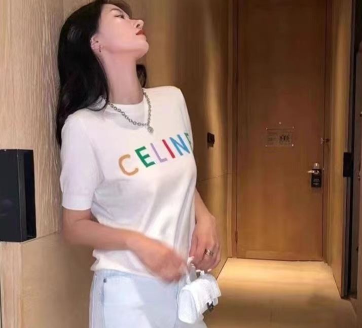 【Celine旗艦店】（セリーヌ）クラシックでスタイリッシュな半袖スウェットシャツ01723