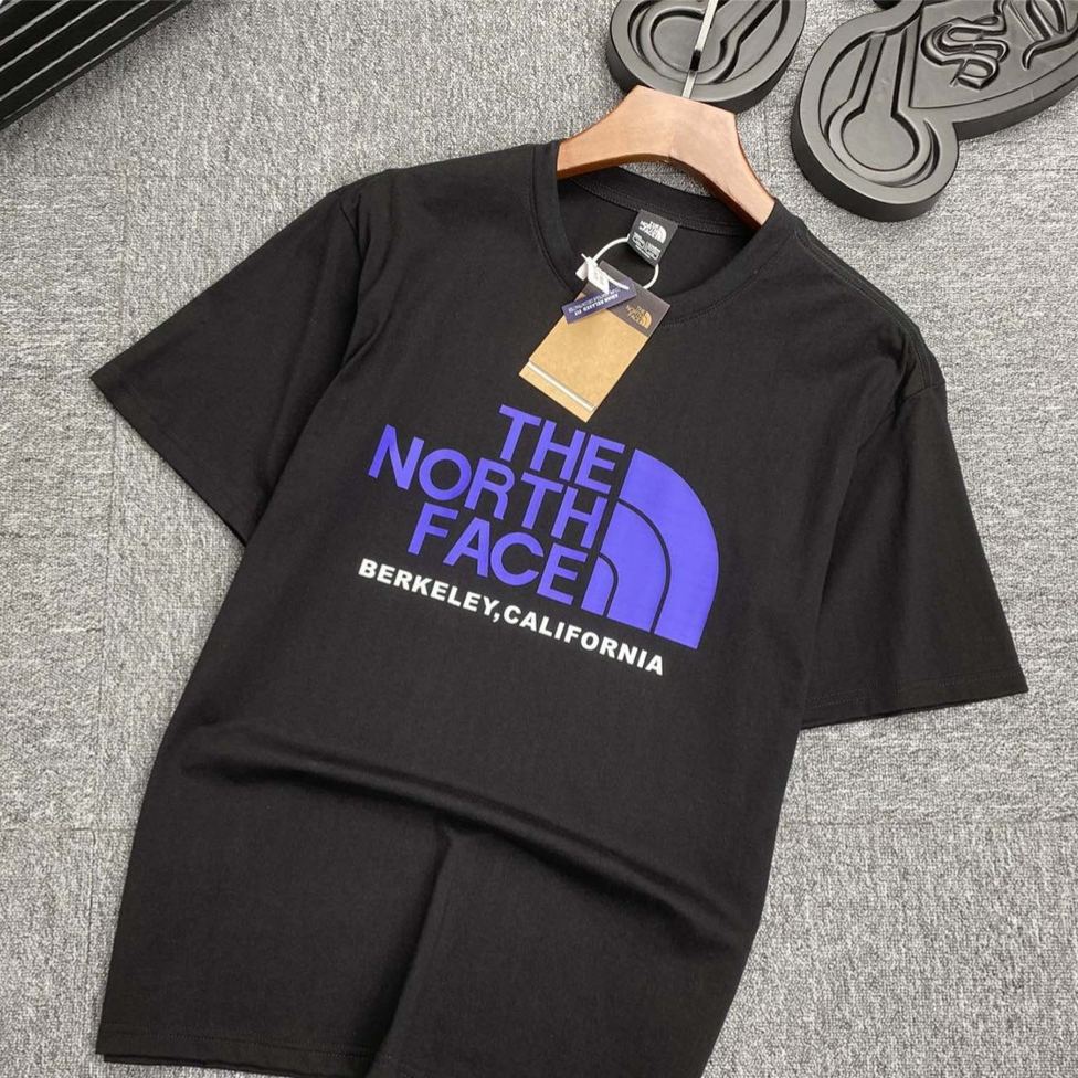 【The North Face旗艦店】（ザ・ノース・フェイス）クラシックでスタイリッシュな半袖スウェットシャツ01565