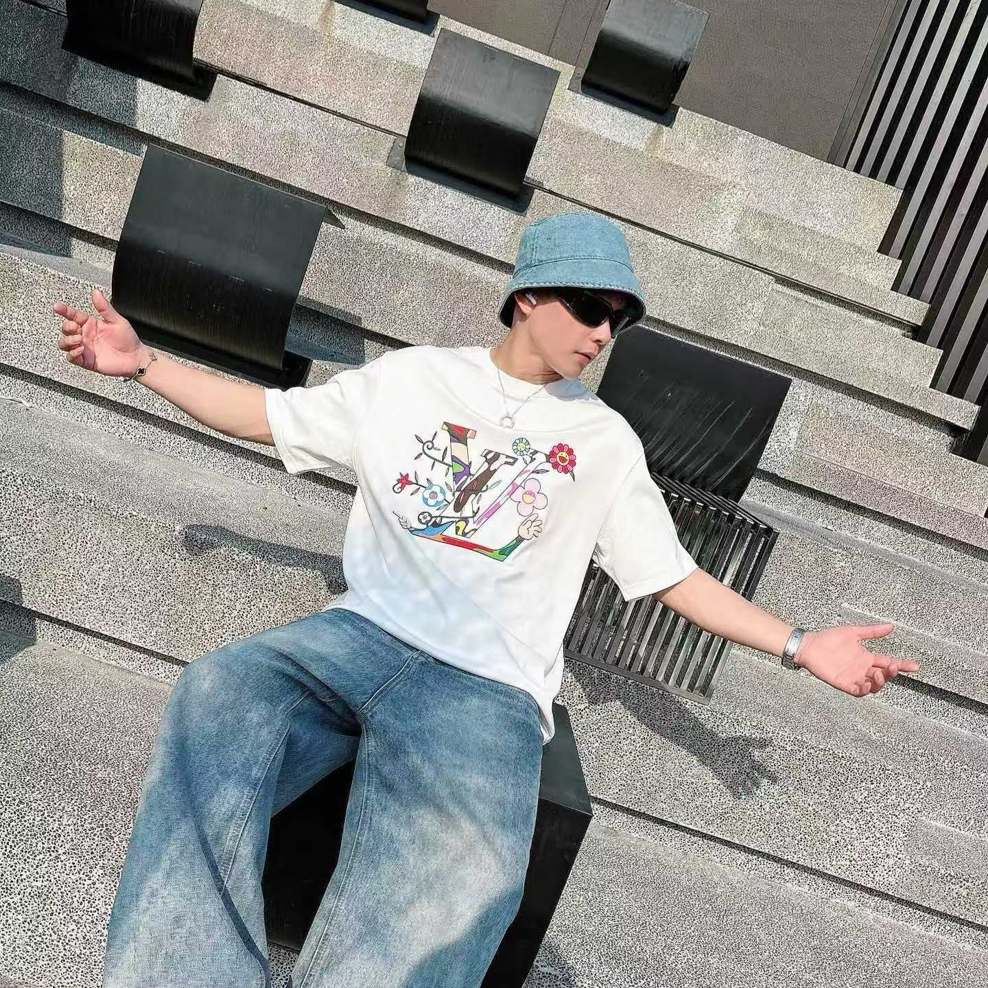 【LV旗艦店】（ルイ・ヴィトン）クラシックでスタイリッシュな半袖スウェットシャツ00226