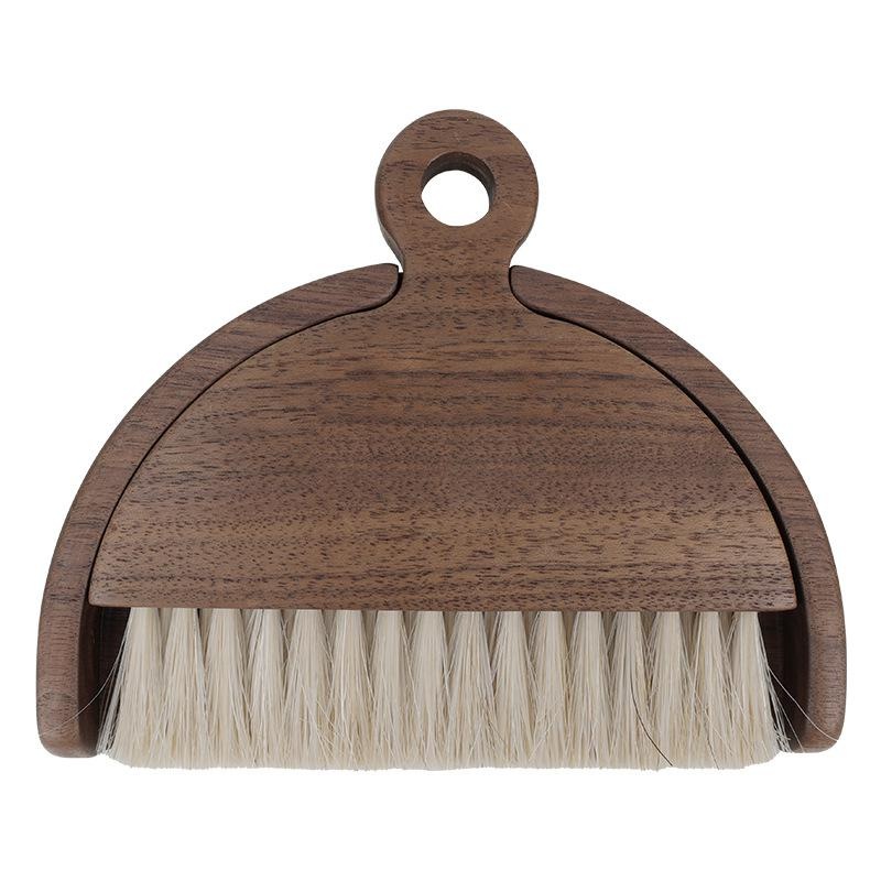 ชุดไม้กวาดขนม้าทำจากไม้วอลนัท