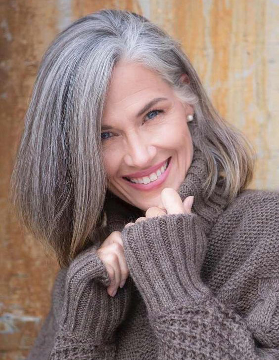 Fashion Ladies Medium Grey Hair Wig