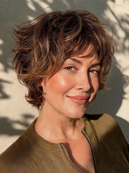 Wigsline Brown Layered Short Wigs 2026