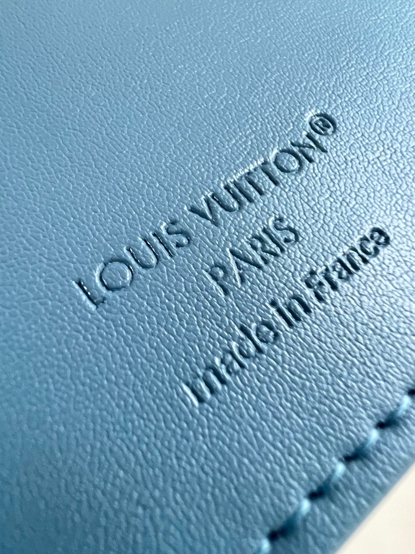 日本完売【LV】 Multiple ウォレット M14802 アイスブルー 財布