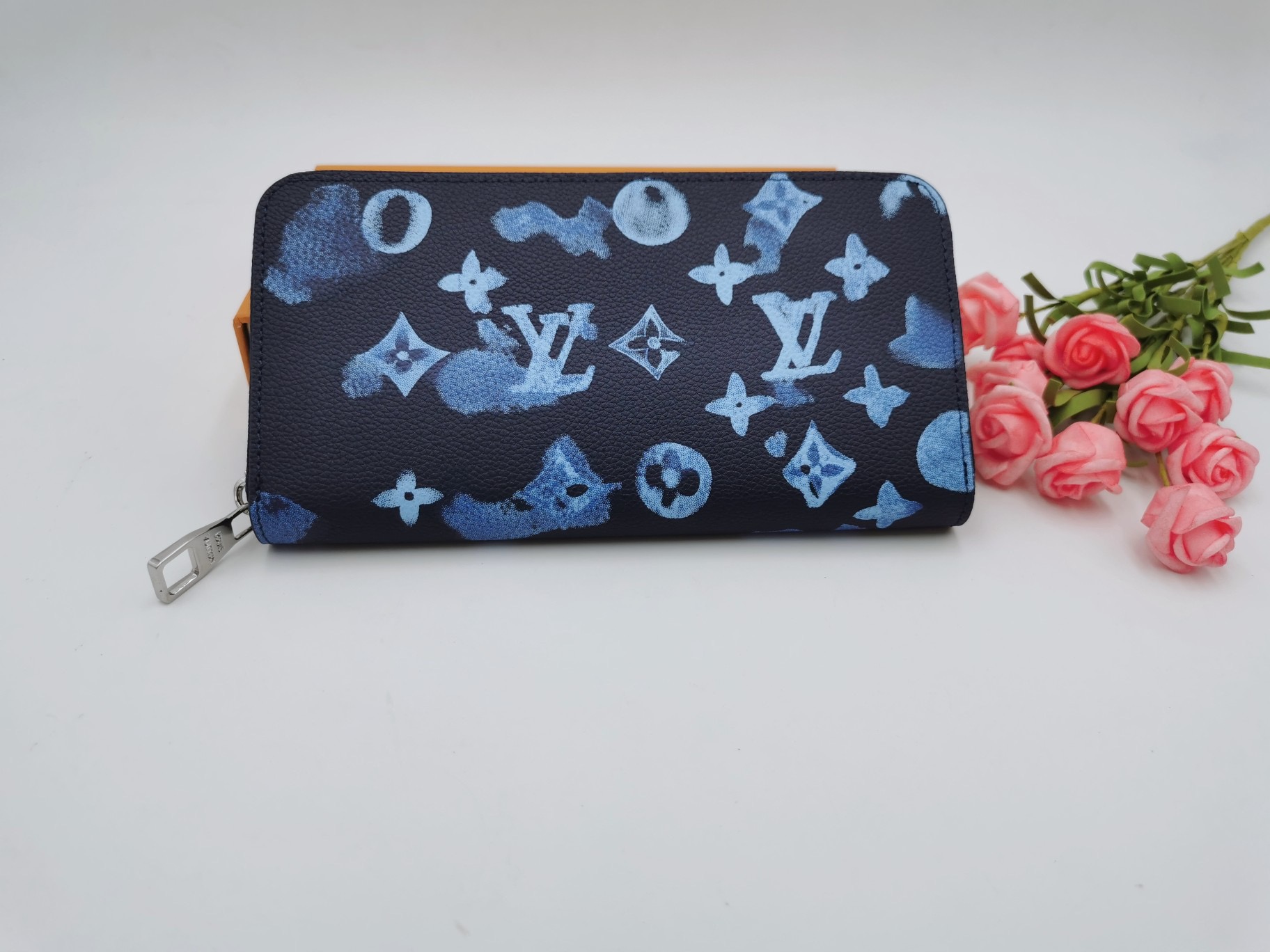 日本完売【LV】 Brazza お財布 M80466財布