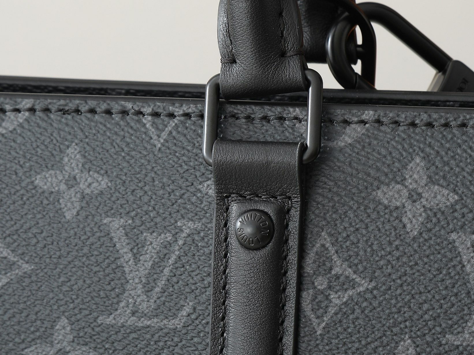 ルイ・ヴィトン LV 2026新作 M45265 Sac Plat Horizontal Zippé ブリーフケースハンドバッグ（男性用）