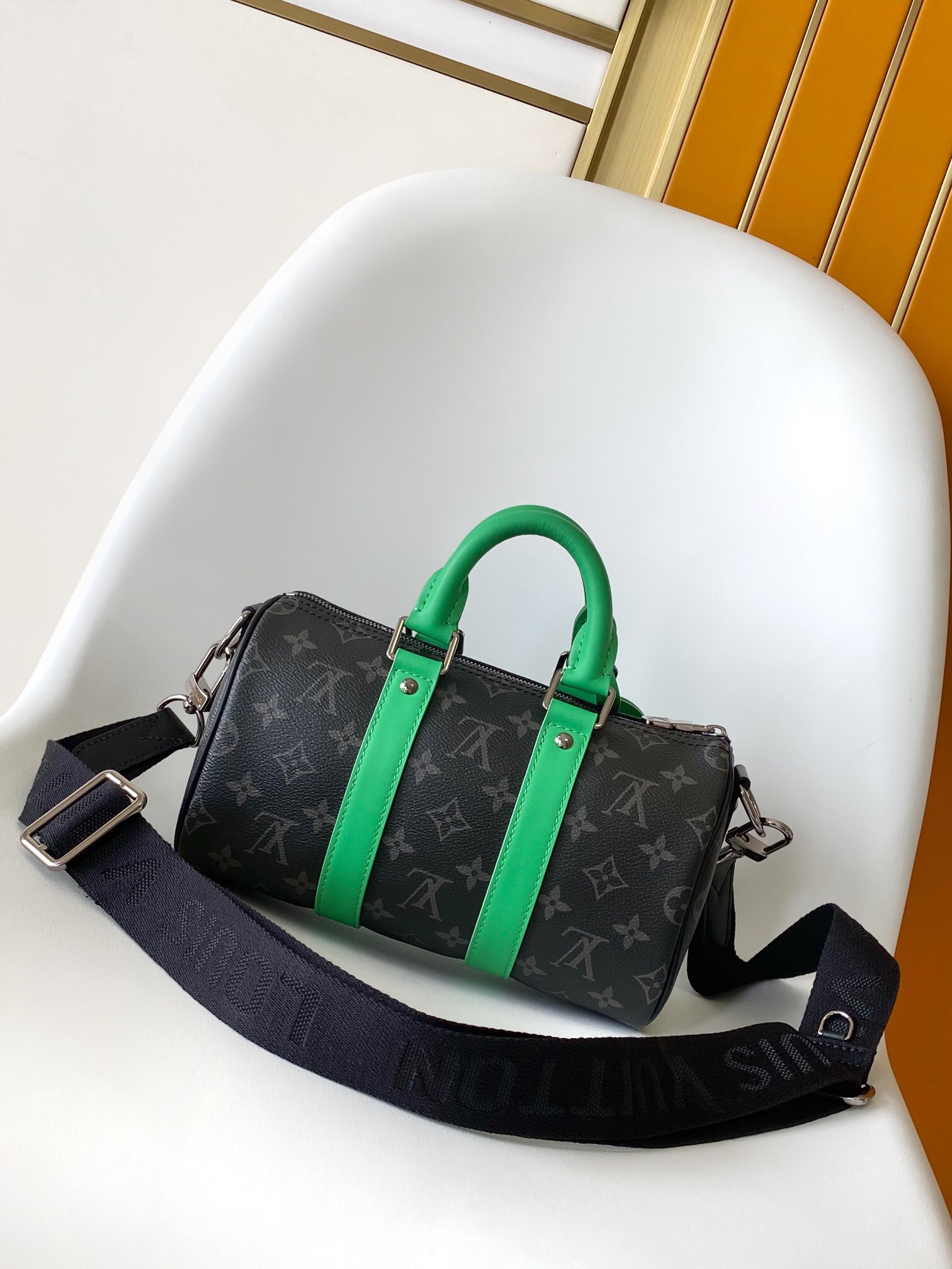 LV 2026新作ルイ・ヴィトン キーポル 25 ハンドバッグ（Sサイズ）M25885