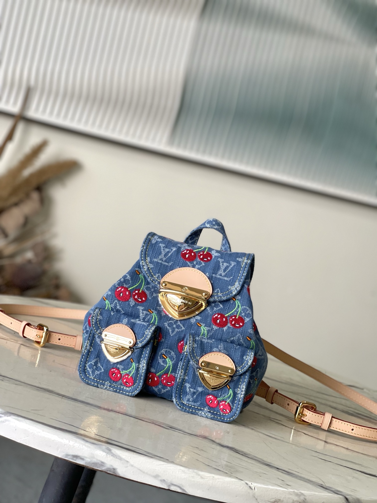 LOUIS VUITTON ヴェネツィア バックパック 村上隆 コラボ モノグラムデニム チェリー刺繍 ルイヴィトン