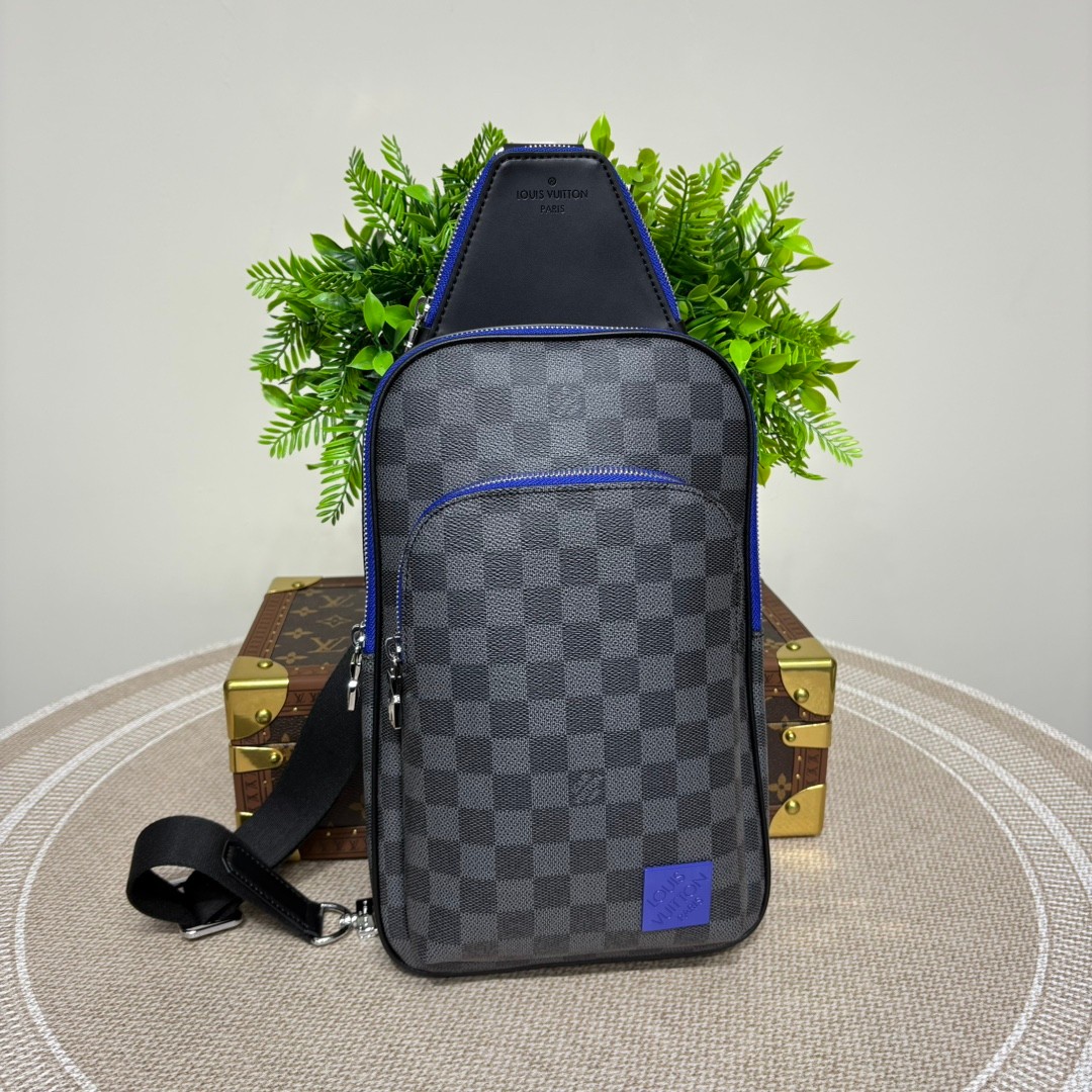 LOUIS VUITTON Avenue Slingbag ダミエグラフィット インディゴ ブルーアクセント クロスボディバッグ ルイヴィトン