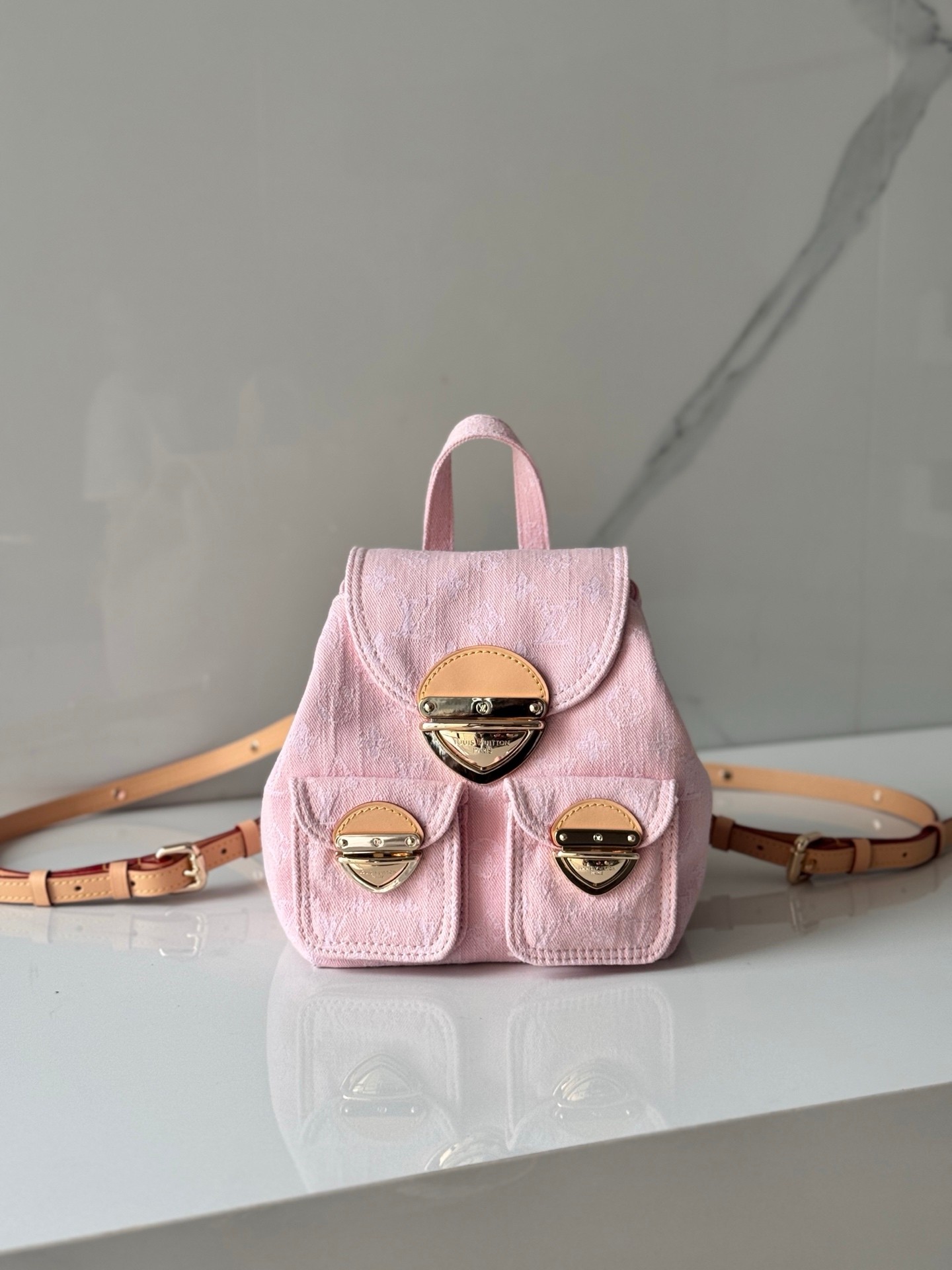 LOUIS VUITTON Venice モノグラムデニム ウォッシュピンク オーガニックコットン ミニバックパック ルイヴィトン