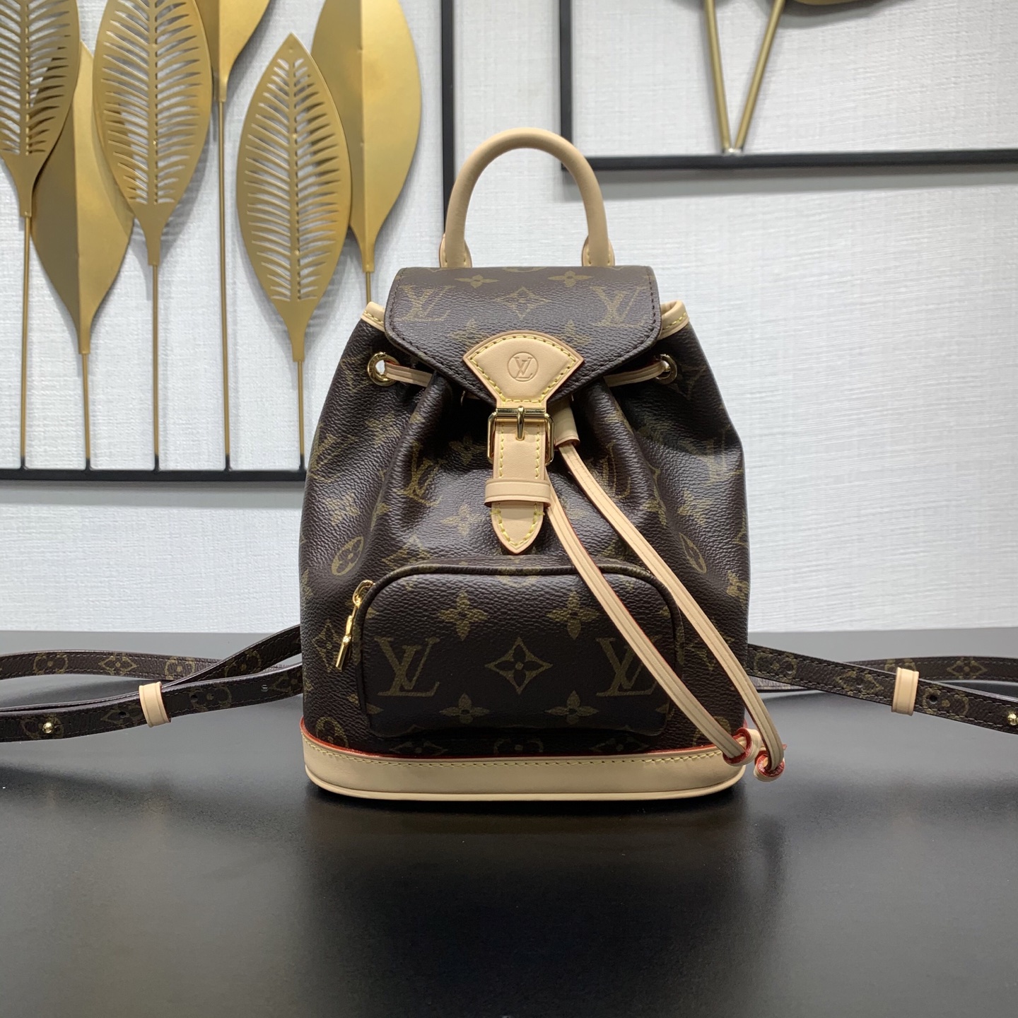 LOUIS VUITTON Montsouris Mini モノグラム ミニリュックサック ルイヴィトン