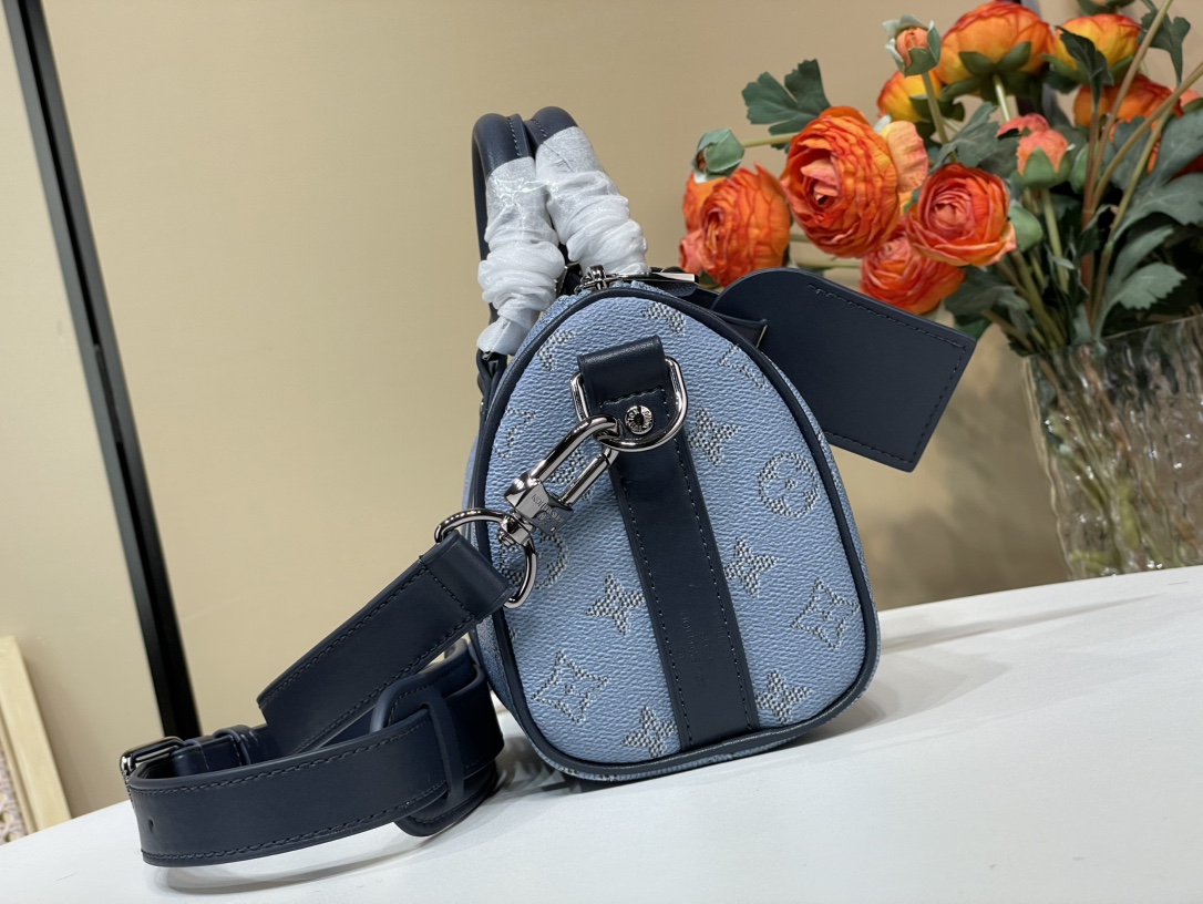 LOUIS VUITTON Keepall Bandoulière 25 モノグラムヘリテージ ブルー オーシャンインスピレーション ボストンバッグ ルイヴィトン