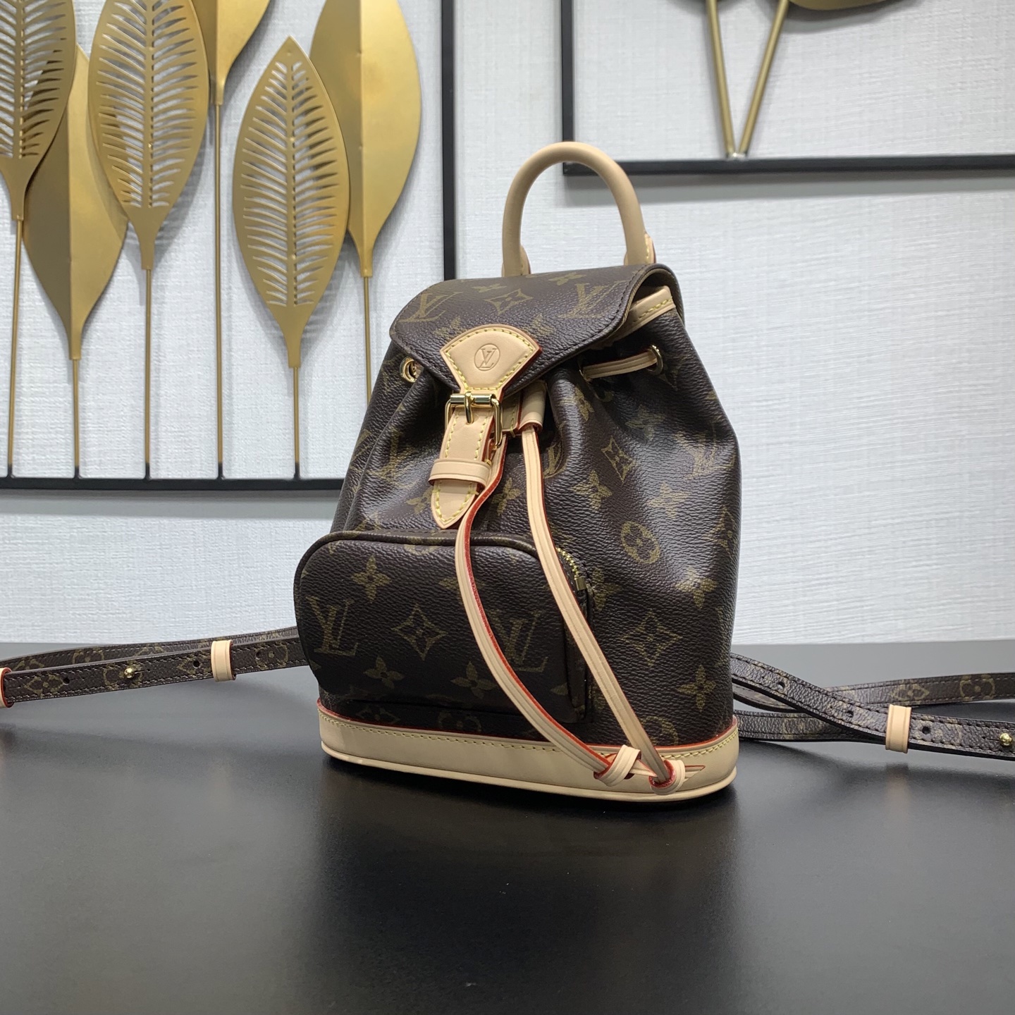 LOUIS VUITTON Montsouris Mini モノグラム ミニリュックサック ルイヴィトン