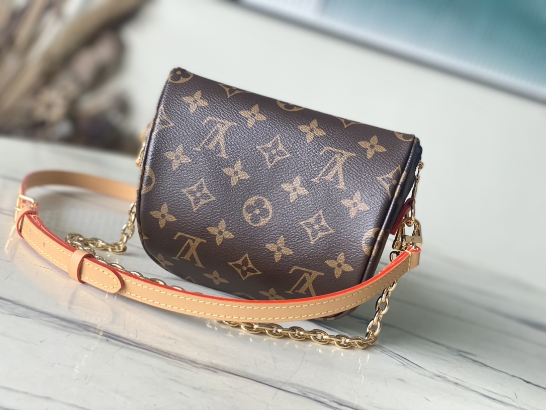 LOUIS VUITTON ミニウエストバッグ モノグラム キャンバス ゴールドチェーン レザーストラップ ルイヴィトン
