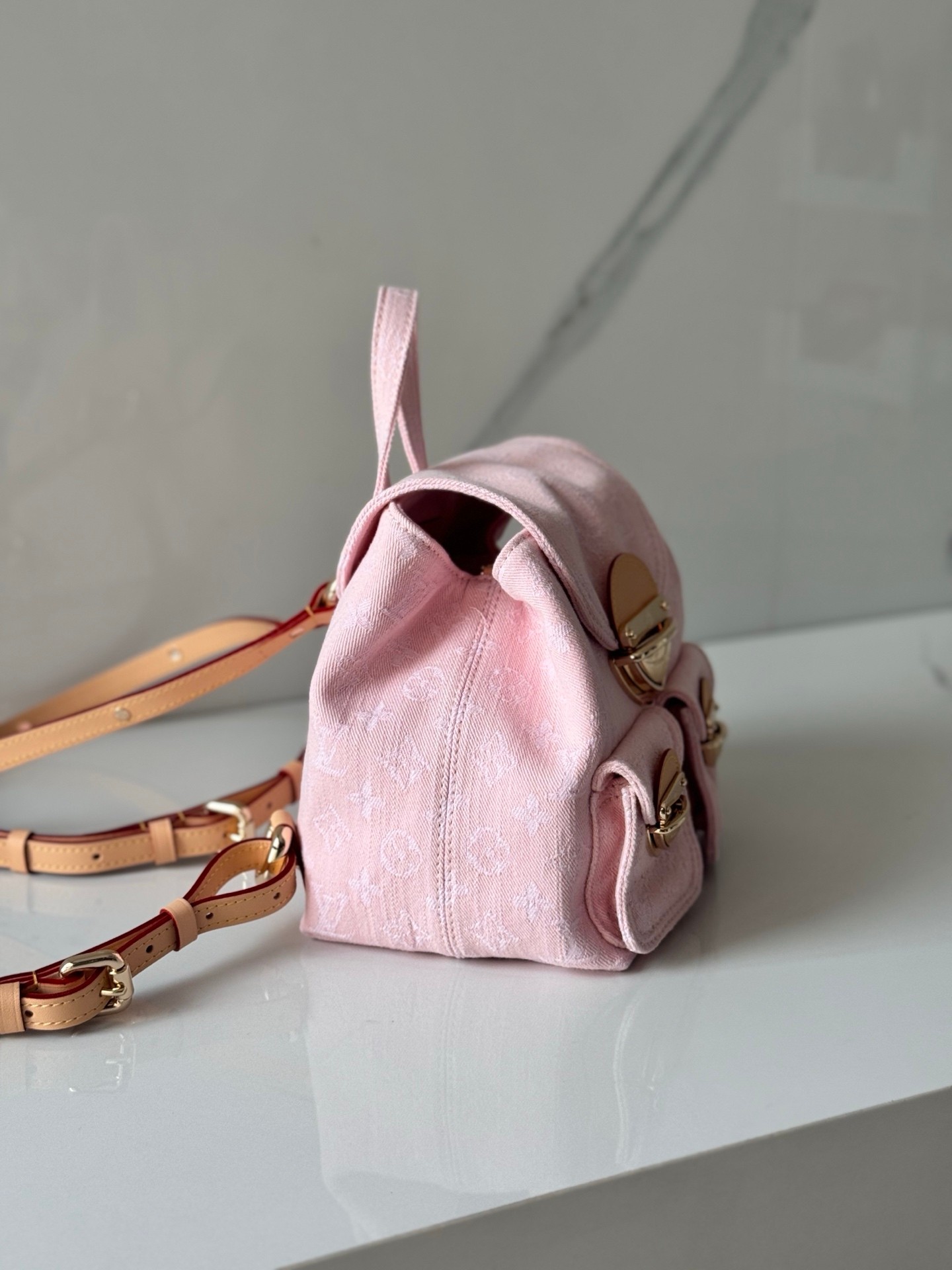 LOUIS VUITTON Venice モノグラムデニム ウォッシュピンク オーガニックコットン ミニバックパック ルイヴィトン