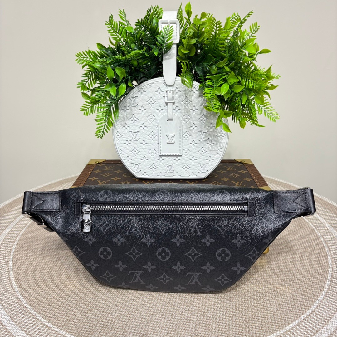 LOUIS VUITTON Discovery ウエストバッグ モノグラムエクリプス ブラック ルイヴィトン