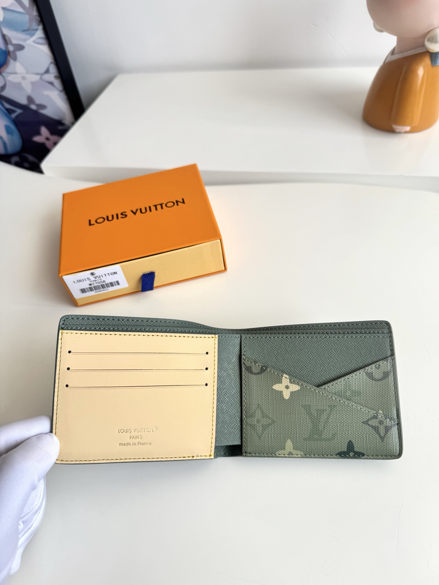 ルイ・ヴィトン マルチプル ウォレット モノグラムサープラス 限定実写