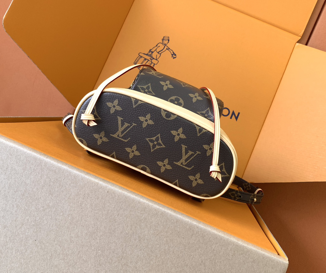 LOUIS VUITTON Montsouris ミニ モノグラム キャンバス バックパック ルイヴィトン