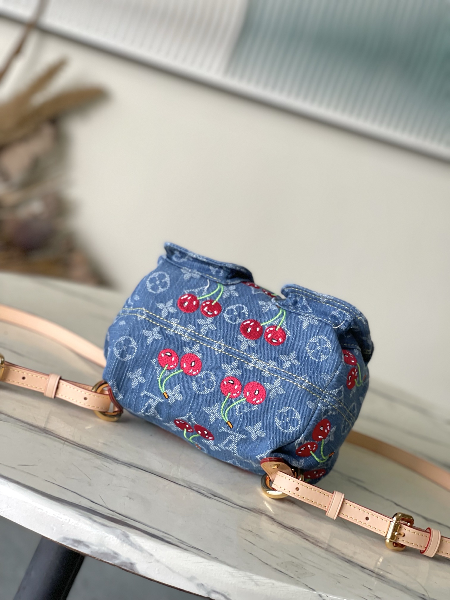 LOUIS VUITTON ヴェネツィア バックパック 村上隆 コラボ モノグラムデニム チェリー刺繍 ルイヴィトン