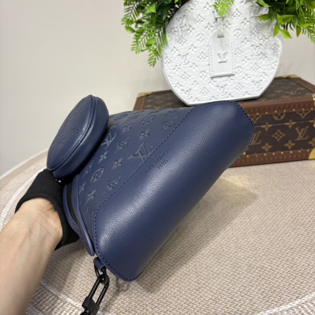 LOUIS VUITTON Duo Slingbag モノグラムシャドウ ネイビー ラウンドポーチ付き クロスボディバッグ ルイヴィトン